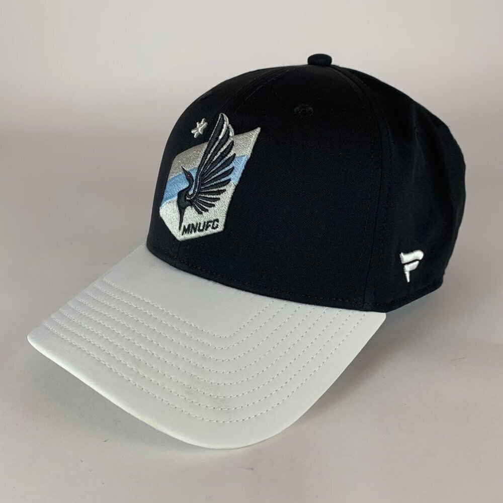 Minnesota United FC MLS Black White Fanatics Stretch Fitted Hat Mens S/M